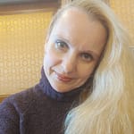 ACASA UN FURT AL SIMBOLURILOR IDENTITARE